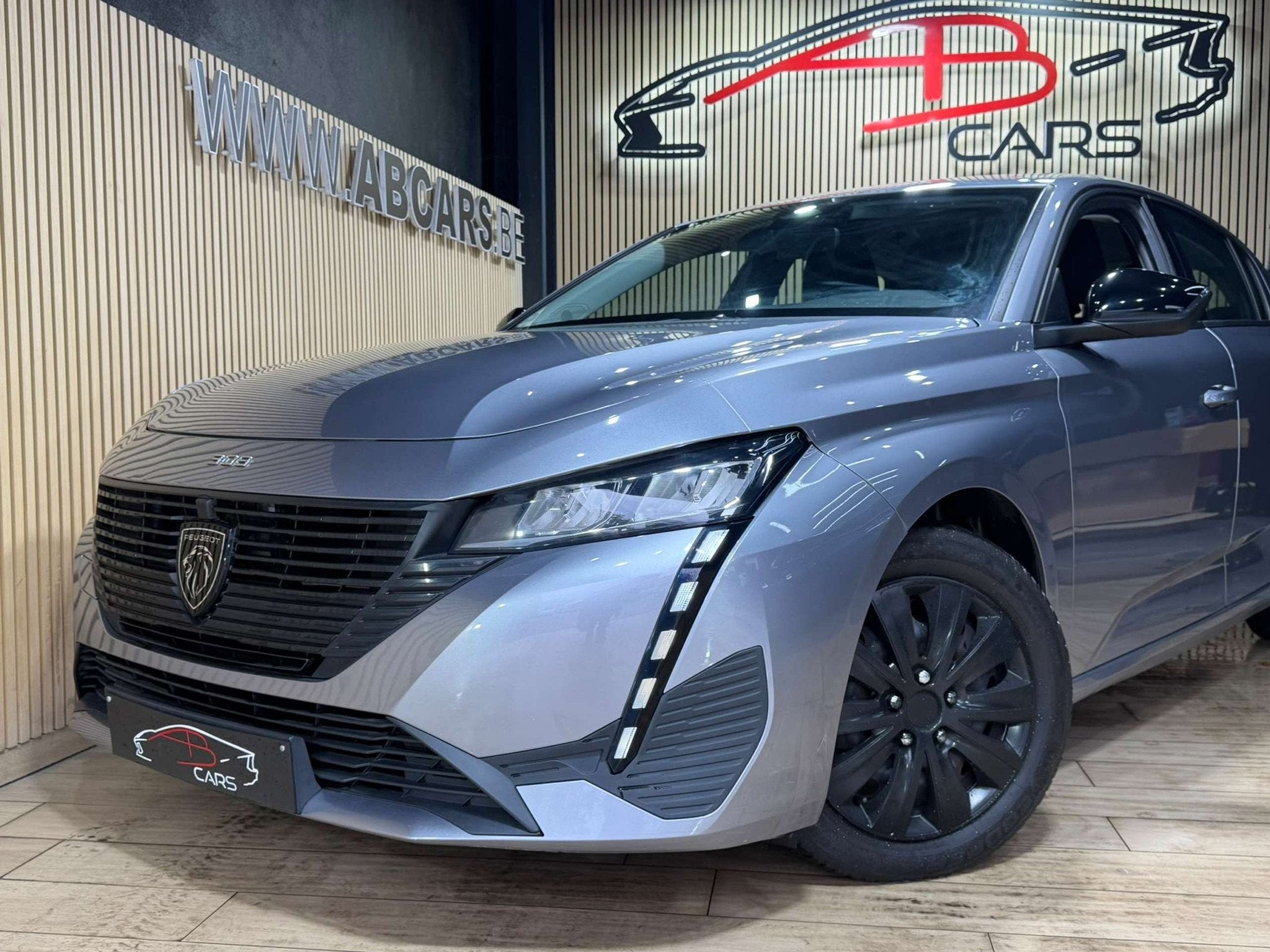 Peugeot 308 1.2i * GARANTIE 12 MOIS * 1ER PROPRIETAIRE *, Auto's, Stof, Gebruikt, 1199 cc, 124 g/km