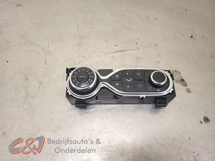 Airco bedieningspaneel van een Opel Vivaro, Gebruikt, -, -, Opel