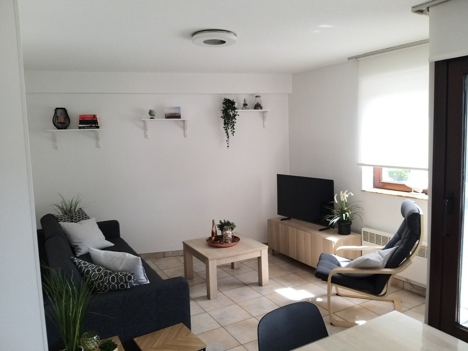 17/8 - 21/8 3-slpkapp (tot8pers) Mariakerke-Oostende, 8 personen, Appartement, Afwasmachine, Aan zee