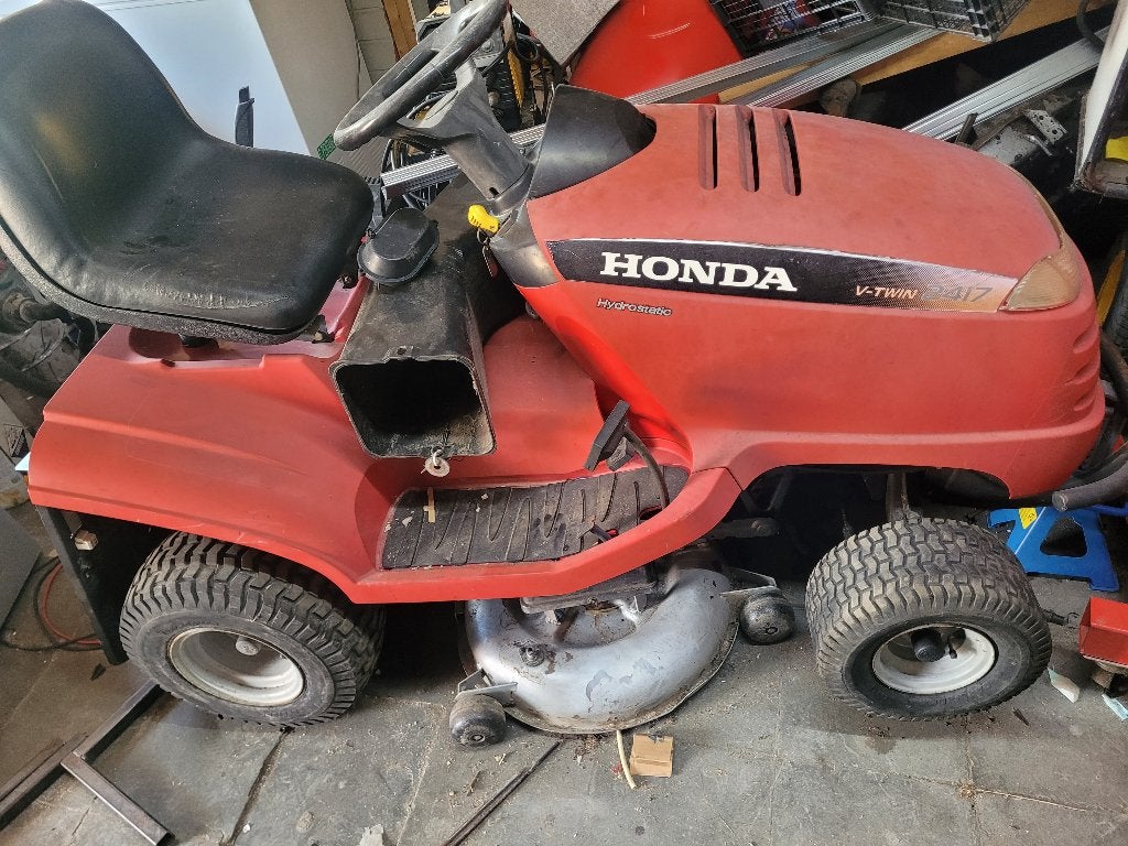 Zitmaaier honda, Ophalen