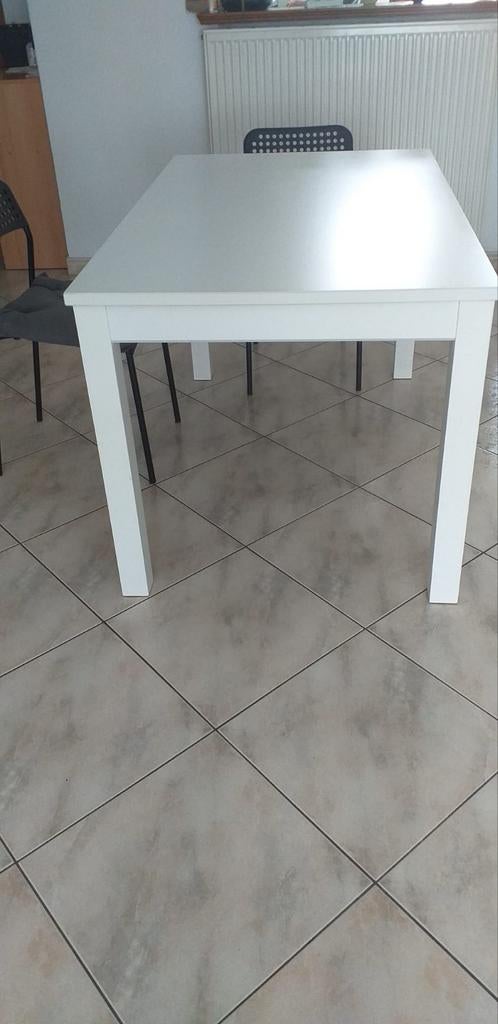 Table à rallonge, Enlèvement
