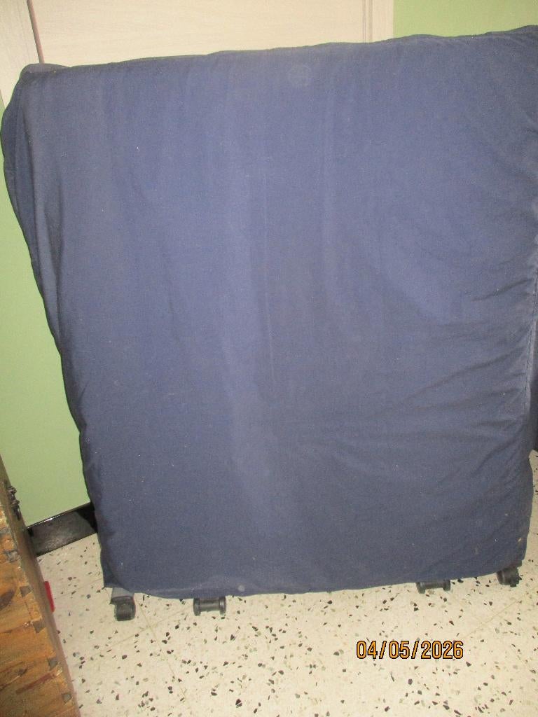 lit pliant, 90 cm, Une personne, Enlèvement, Utilisé