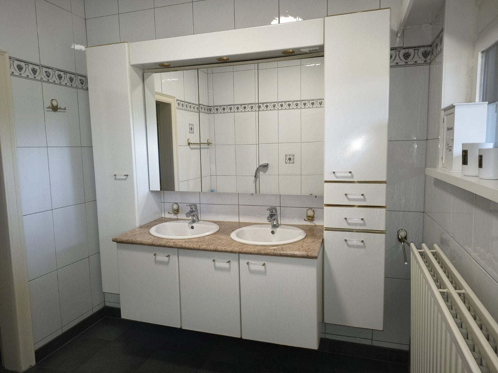 twee kolomkasten, kranen, lavabo's - gedemonteerd, Ophalen, Overige typen