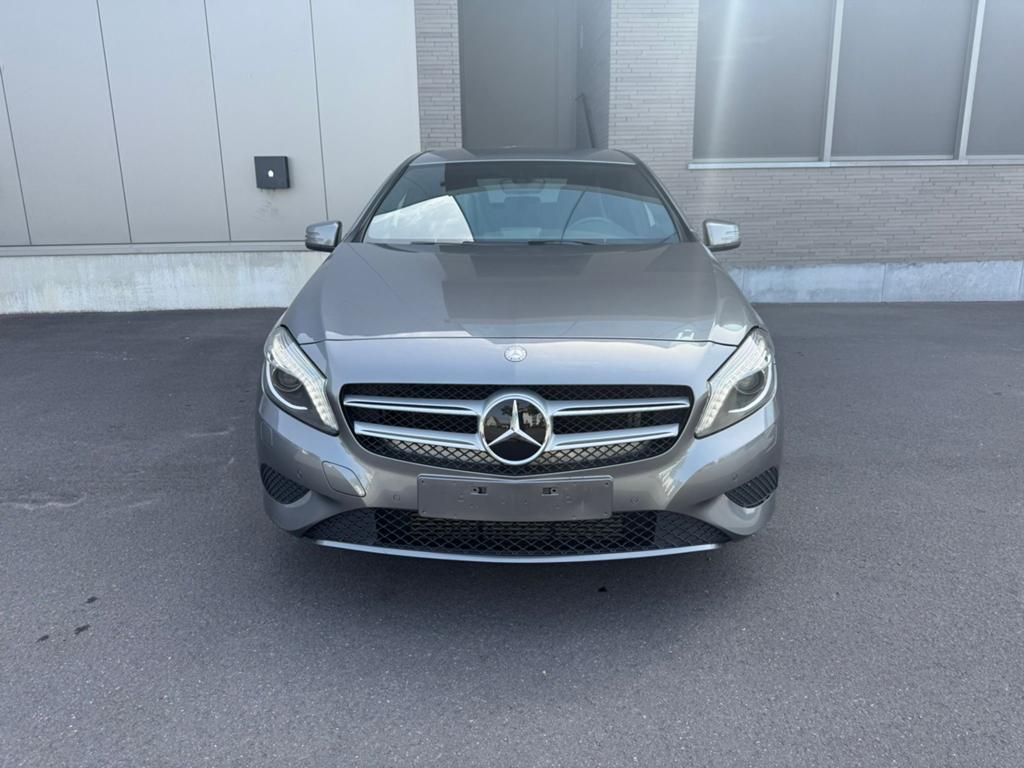 Mercedes A200d | 2.2 Diesel Automaat, Auto's, Mercedes-Benz, 4 deurs, Leder en Stof, Bedrijf, Zilver of Grijs