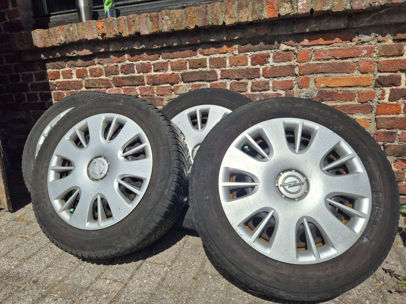 4 banden opel 15 inch, Auto-onderdelen, Ophalen, 15 inch, Band(en)