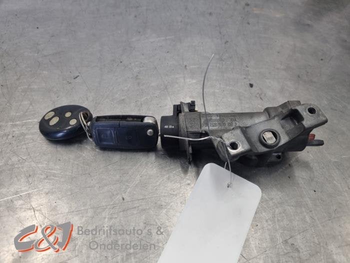 Serrure de contact + clé d'un Volkswagen Transporter, -, 3 mois de garantie, Utilisé, -