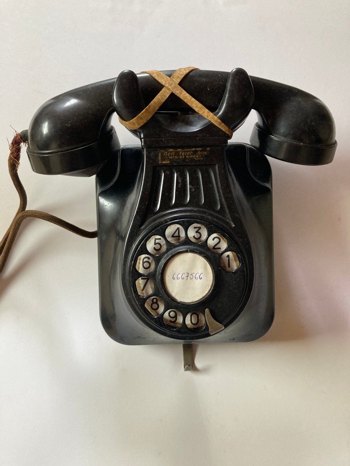 Zw. bakelieten wandtelefoon Bell Telephone,  eind 1940, ‘50, Antiquités & Art, Antiquités | TV & Hi-Fi, Enlèvement ou Envoi