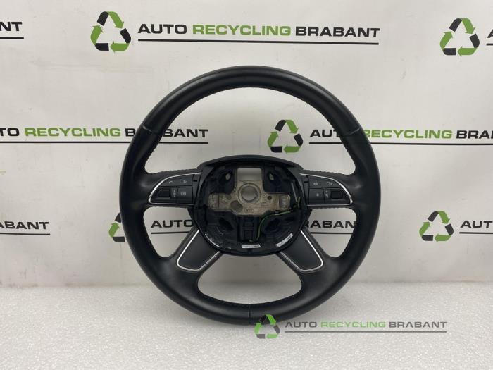 Volant d'un Audi Q3, -, 3 mois de garantie, Utilisé, -