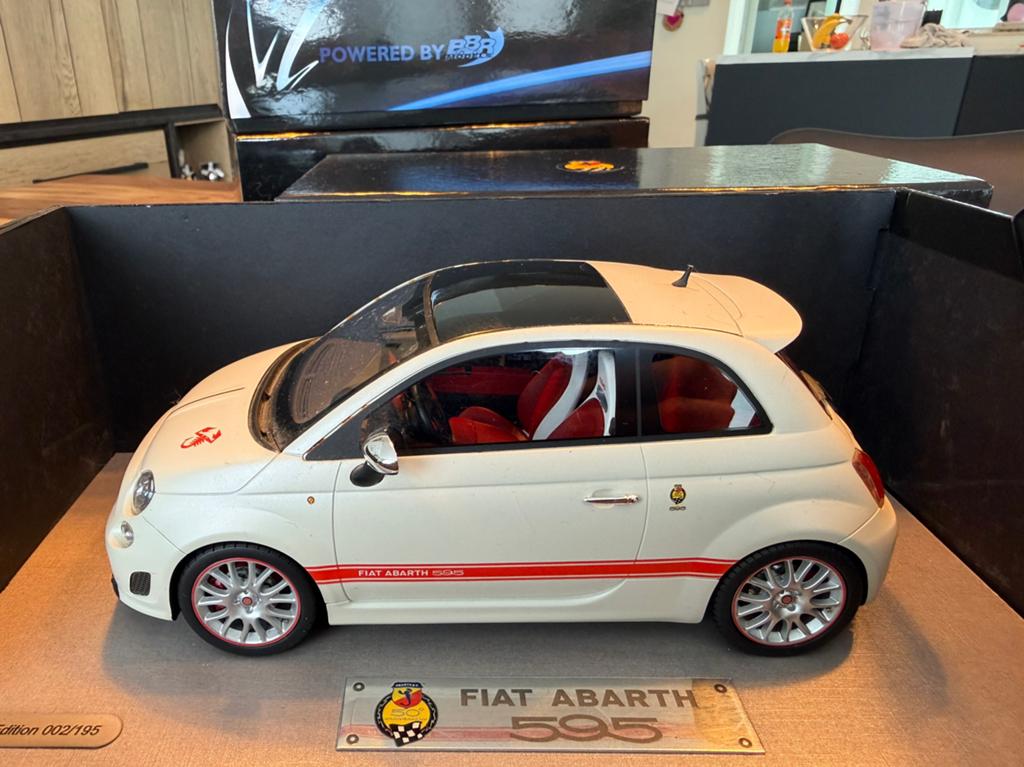 Bbr Abarth 500 colletie, Hobby en Vrije tijd, Modelauto's | 1:18, Ophalen, Gebruikt, Auto, Overige merken