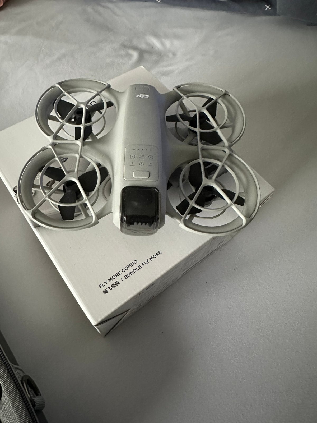 DJI Neo Fly More Combo, TV, Hi-fi & Vidéo, Drone avec caméra, Moins de 250 g, Comme neuf, DJI