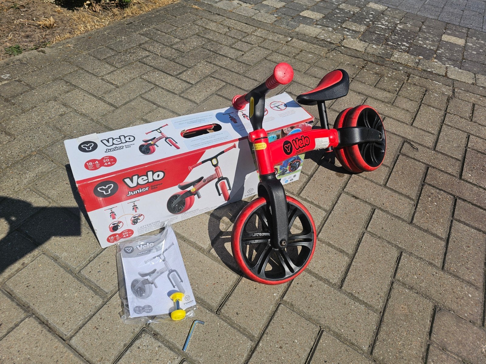 Schaalbare rollator van 18 maanden tot 4 jaar, Ophalen
