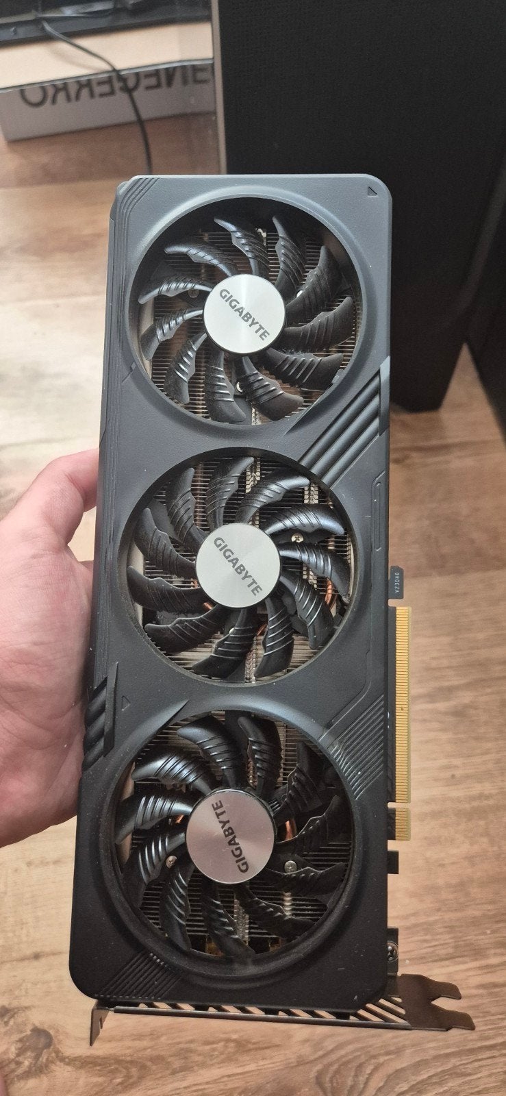 RTX 4060, Consoles de jeu & Jeux vidéo, Enlèvement