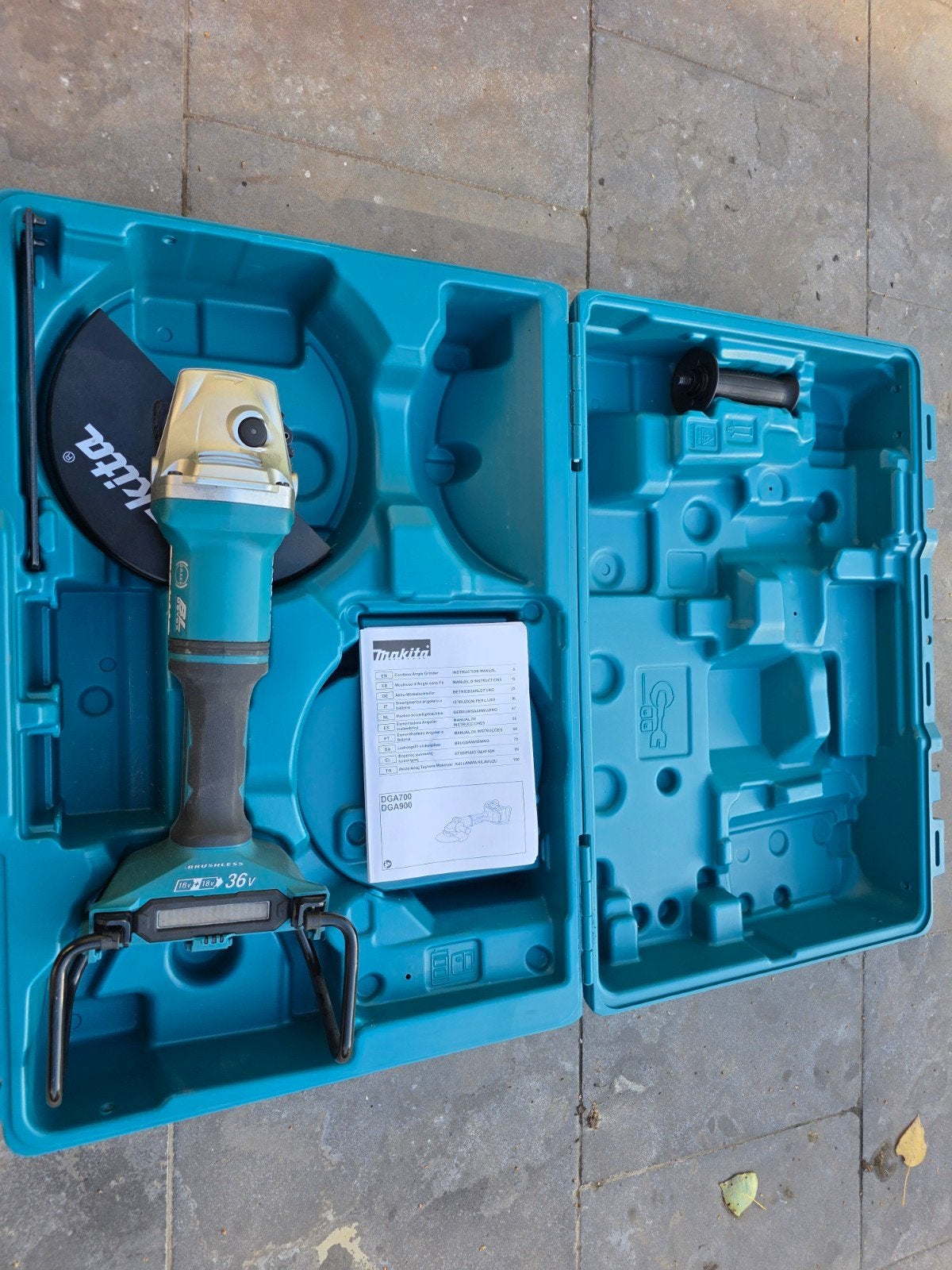 makita 36v haakse slijper, Ophalen
