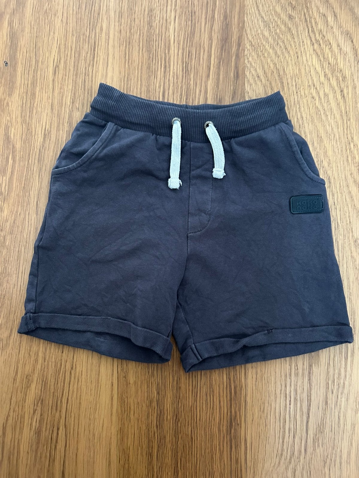 Koko noko short donkerblauw maat 116, Kinderen en Baby's, Kinderkleding | Maat 116, Ophalen of Verzenden, Zo goed als nieuw