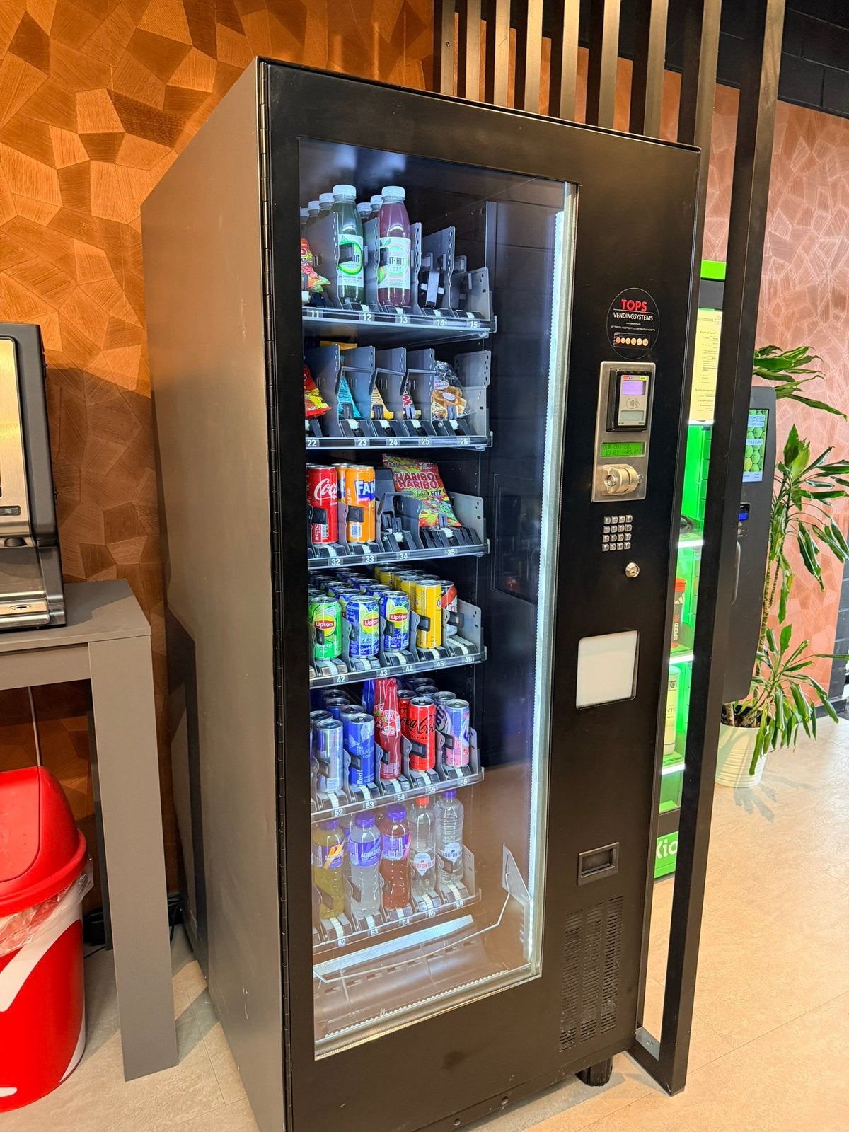 Goedwerkende snack & drank automaat / vending, Verzamelen, Automaten | Overige, Ophalen, Gebruikt