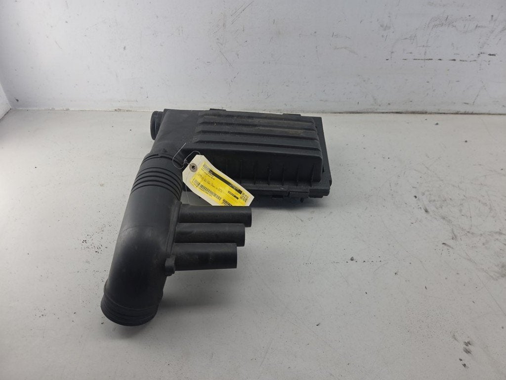 FUSEE AVANT GAUCHE Seat Leon ST (5FF) (01-2012/08-2020), Seat Deutschland GmbH, Service@seat.de, Utilisé, Seat