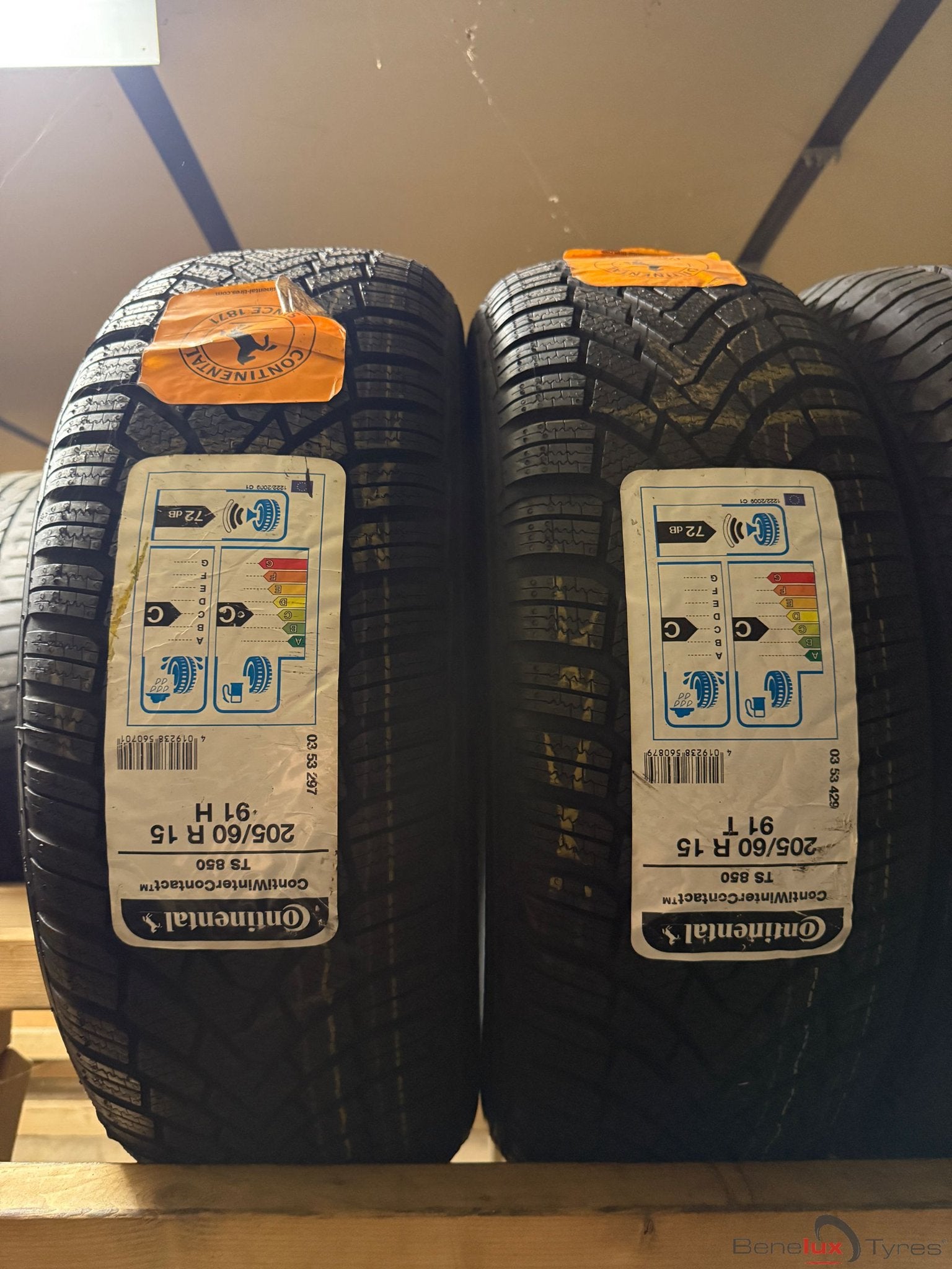 new snow 205/60R15 Continental 205/60 R15 205/60/15 2056015, Auto-onderdelen, Banden en Velgen, 15 inch, -, -, Nieuw