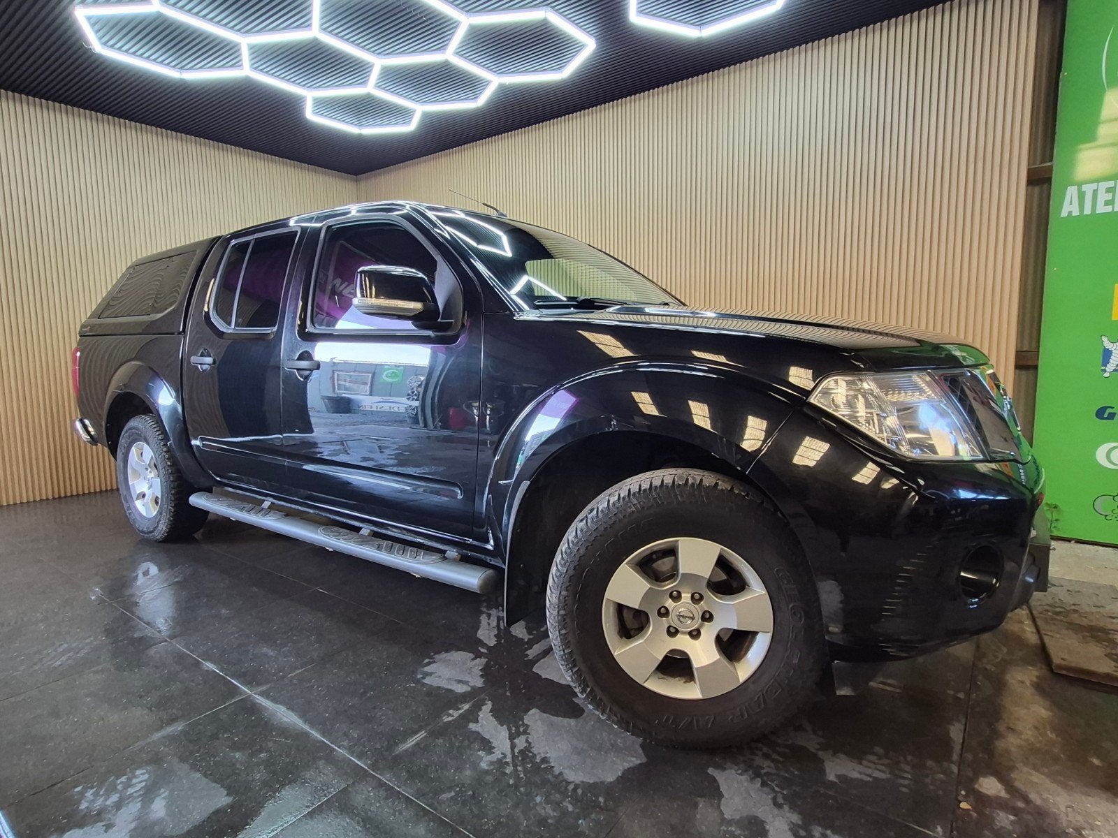 NISSAN NAVARA 2500dci 4/4 (dubbele cabine) (2012) 140kw 190p, Auto's, Stof, Zwart, Zwart, Particulier