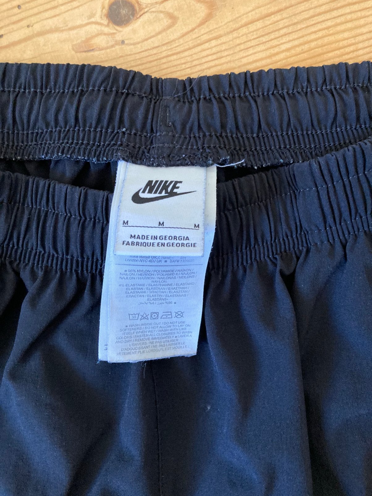 Nike cargo broek, Ophalen of Verzenden, Zo goed als nieuw, Maat 48/50 (M), Zwart