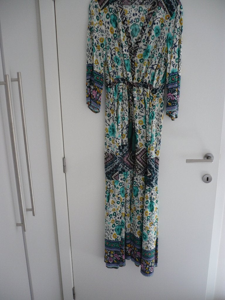 jurken en jumpsuits uitzoeken, Ophalen, Zo goed als nieuw, Maat 36 (S)
