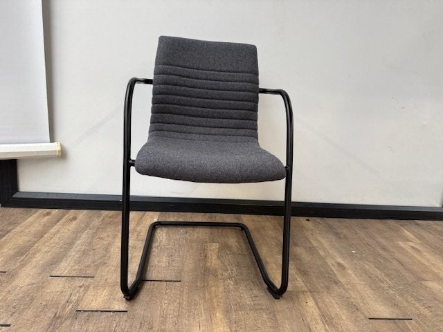 Vergaderstoel ribbel slede frame, Enlèvement