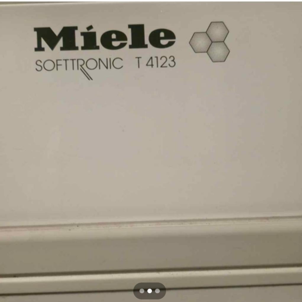 Miele droogkast met warmte afvoer slang, Ophalen