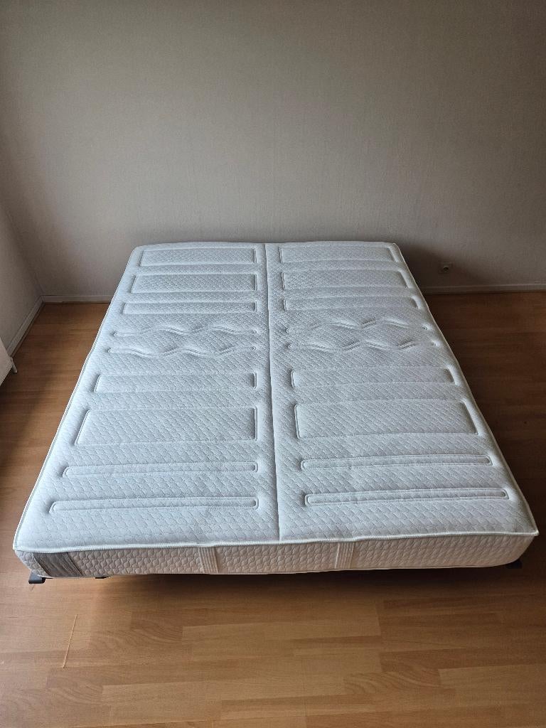 Swissflex matras 180x220 Versa 24 natuurlatex soft als nieuw, Maison & Meubles, Matelas, Comme neuf, Enlèvement, 180 cm