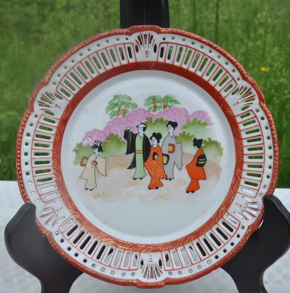 assiette porcelaine tour ajouré decor asiatique, Ophalen of Verzenden