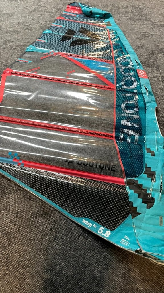 Duotone WARP_Fin 5.8 2025, Sports nautiques & Bateaux