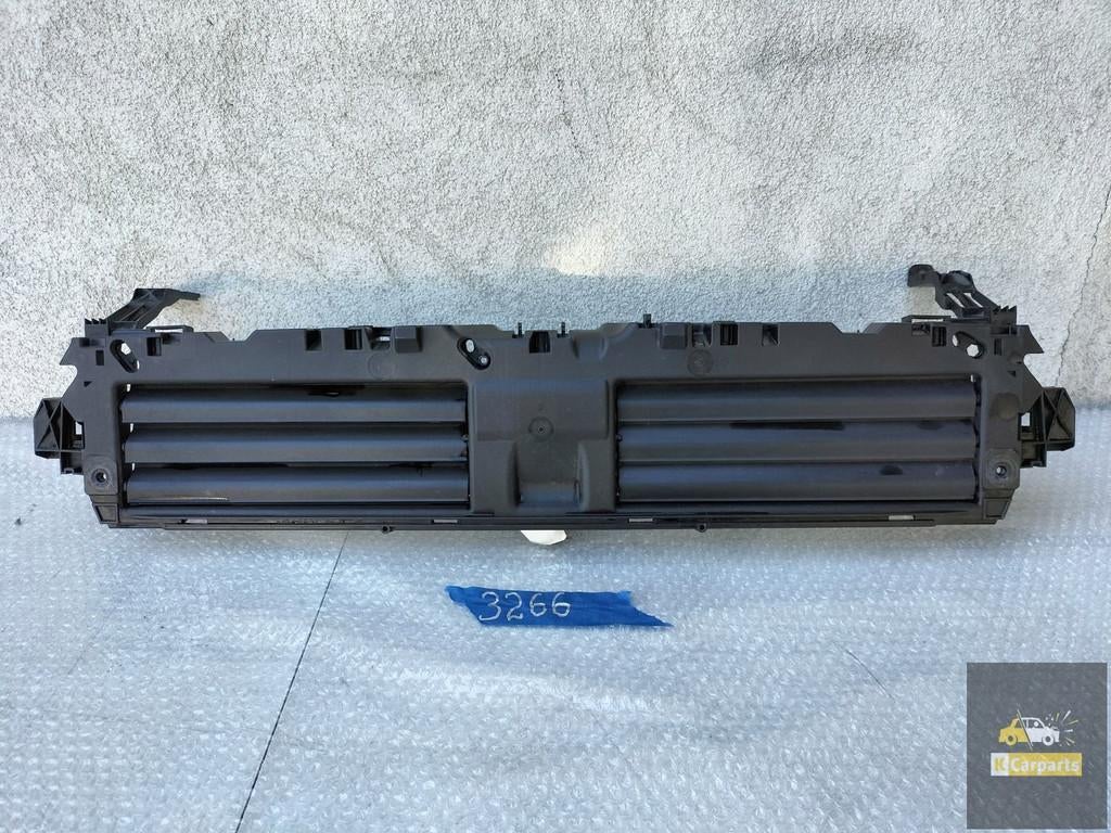 8W0807297 AUDI A4 B9 LOUVRE 8W0807297, Auto-onderdelen, Gebruikt, AUDI AG, Auto-Union-Strasse 1
85045  Ingolstadt, DE, Audi