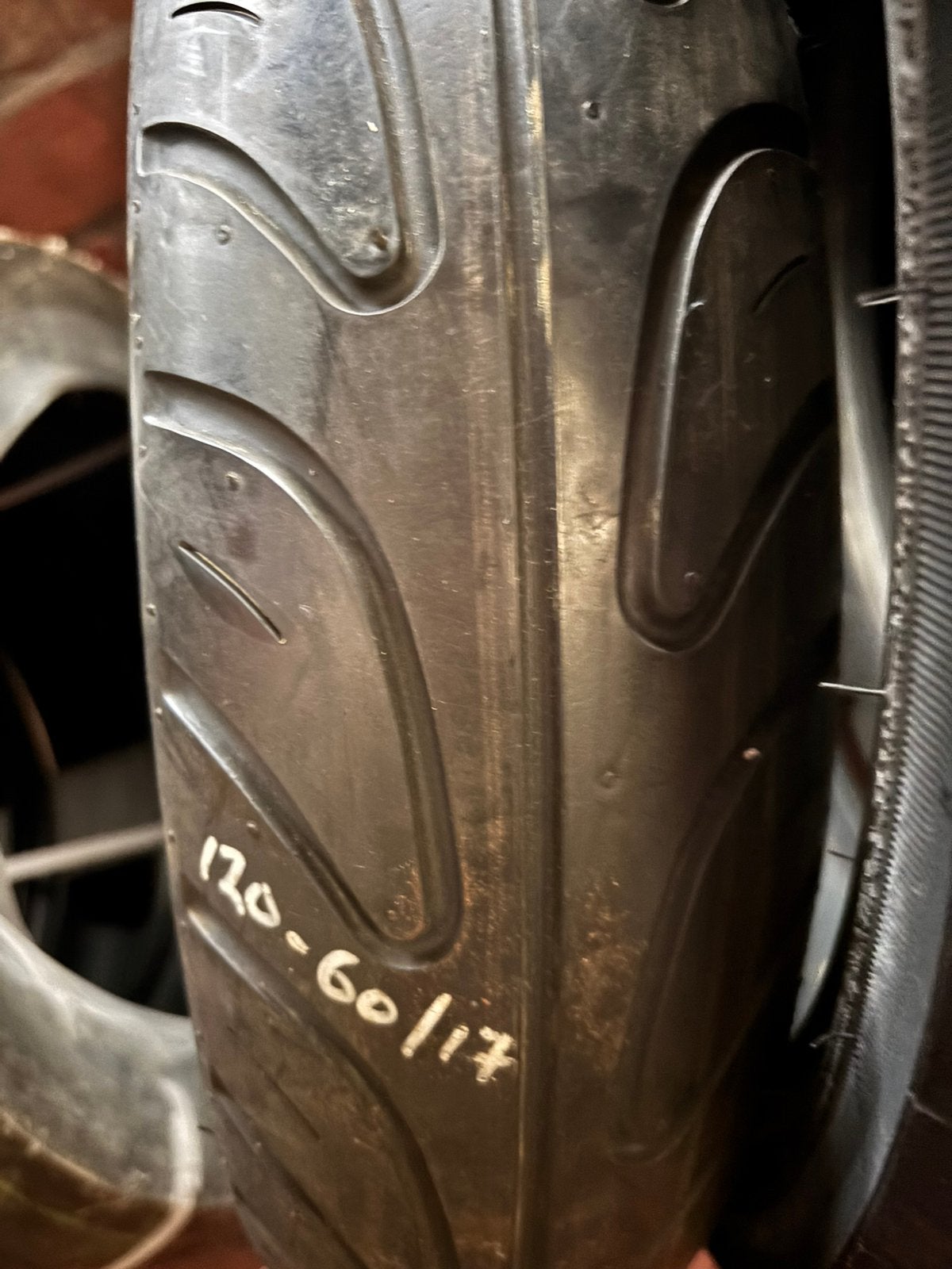 Pneu de moto 120/60x17, Motos, Enlèvement ou Envoi, Neuf