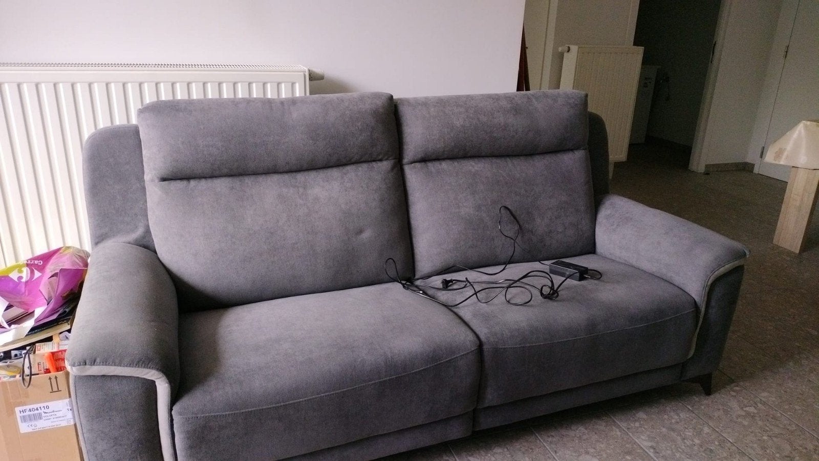 Bank met 1x elektrische relaxfunctie, zeer comfortabel., Ophalen