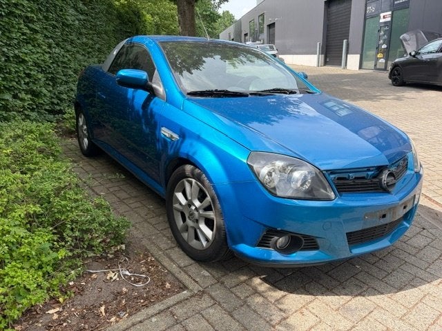 Opel Tigra 45dkm. Zonder roest! nwe banden., Autos, Opel, Achat, Cabriolet, Boîte manuelle, Toit ouvrant
