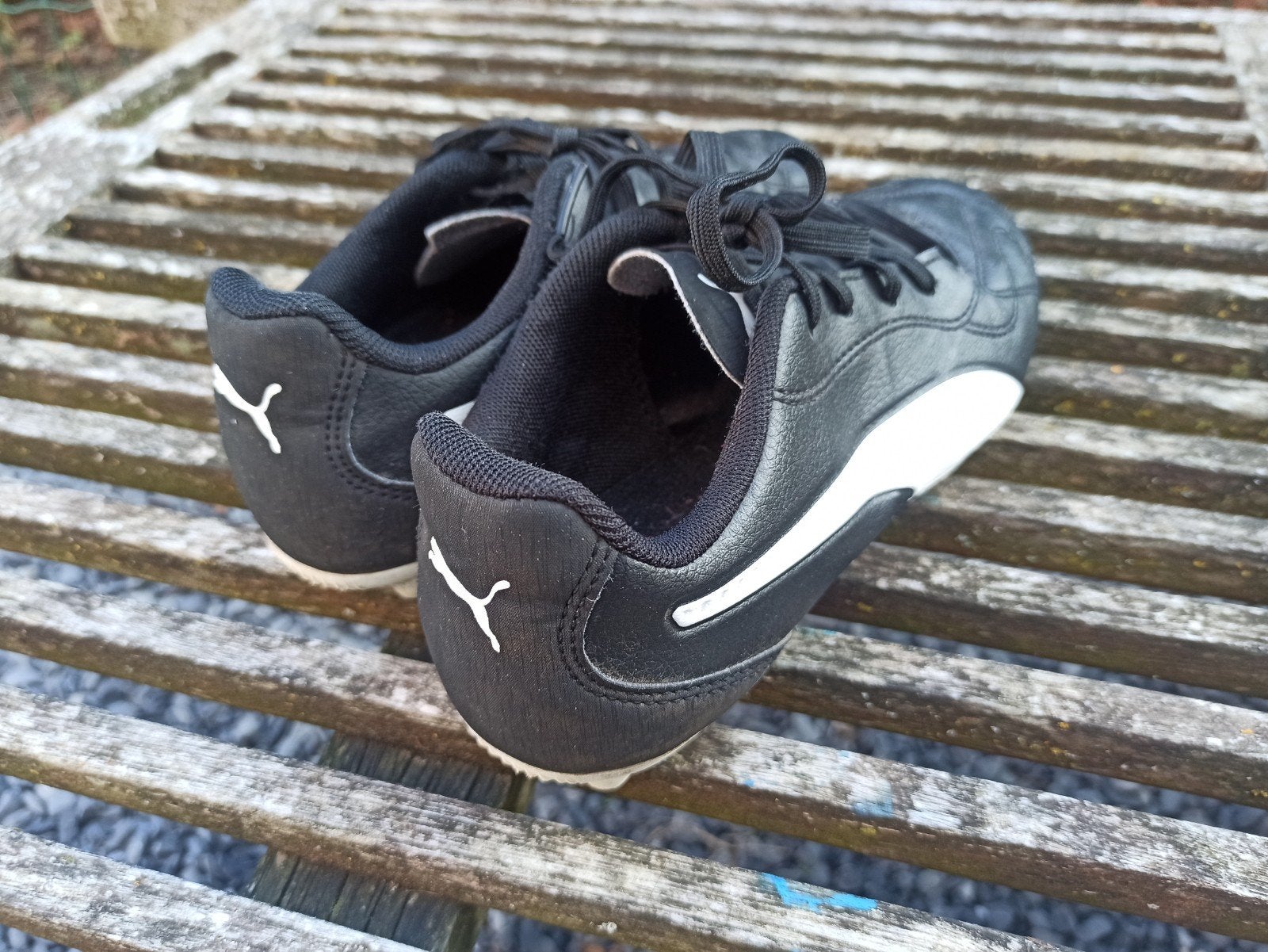 voetbalschoenen puma maat 35, Sport en Fitness, Voetbal, Ophalen, Zo goed als nieuw, Schoenen