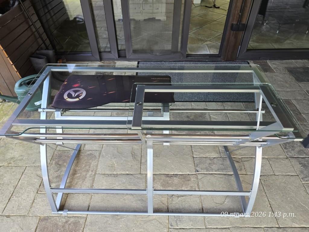 bureau, Enlèvement, Comme neuf