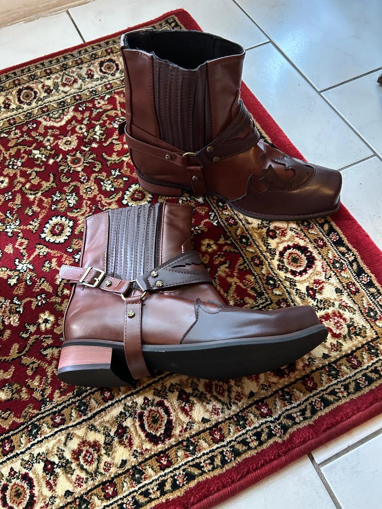 Cowboylaarzen, Ophalen, Nieuw