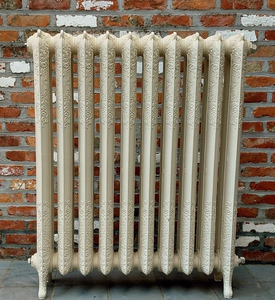 Gietijzeren Radiator met Bloemmotief (95cm x 71cm), Comme neuf, Enlèvement, 80 cm ou plus, Radiateur