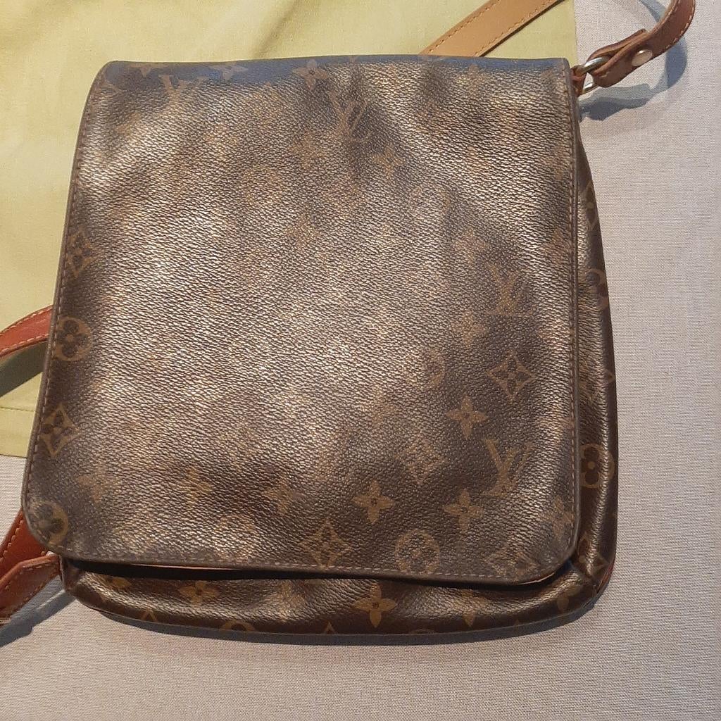 Handtas louis vuitton, Handtassen en Accessoires, Tassen | Schoudertassen, Ophalen