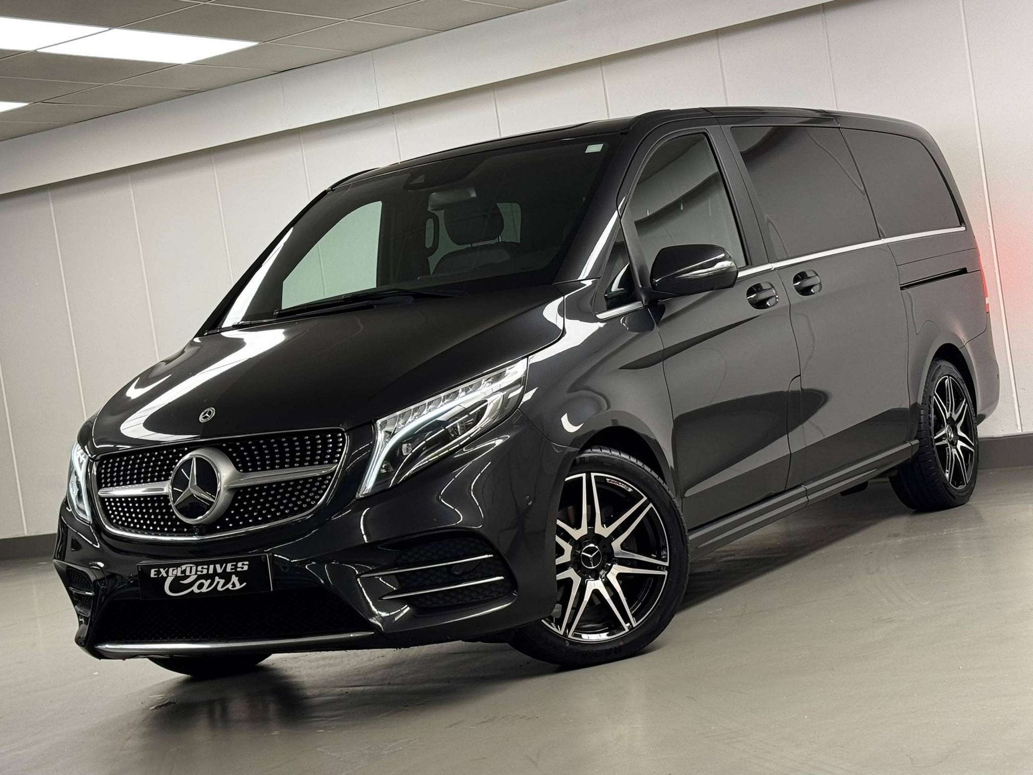 Mercedes-Benz V-Klasse 300 D AMG LINE DOUBLE CABINE CAMERA 3, Autos, Cuir, Achat, Euro 6, Entreprise