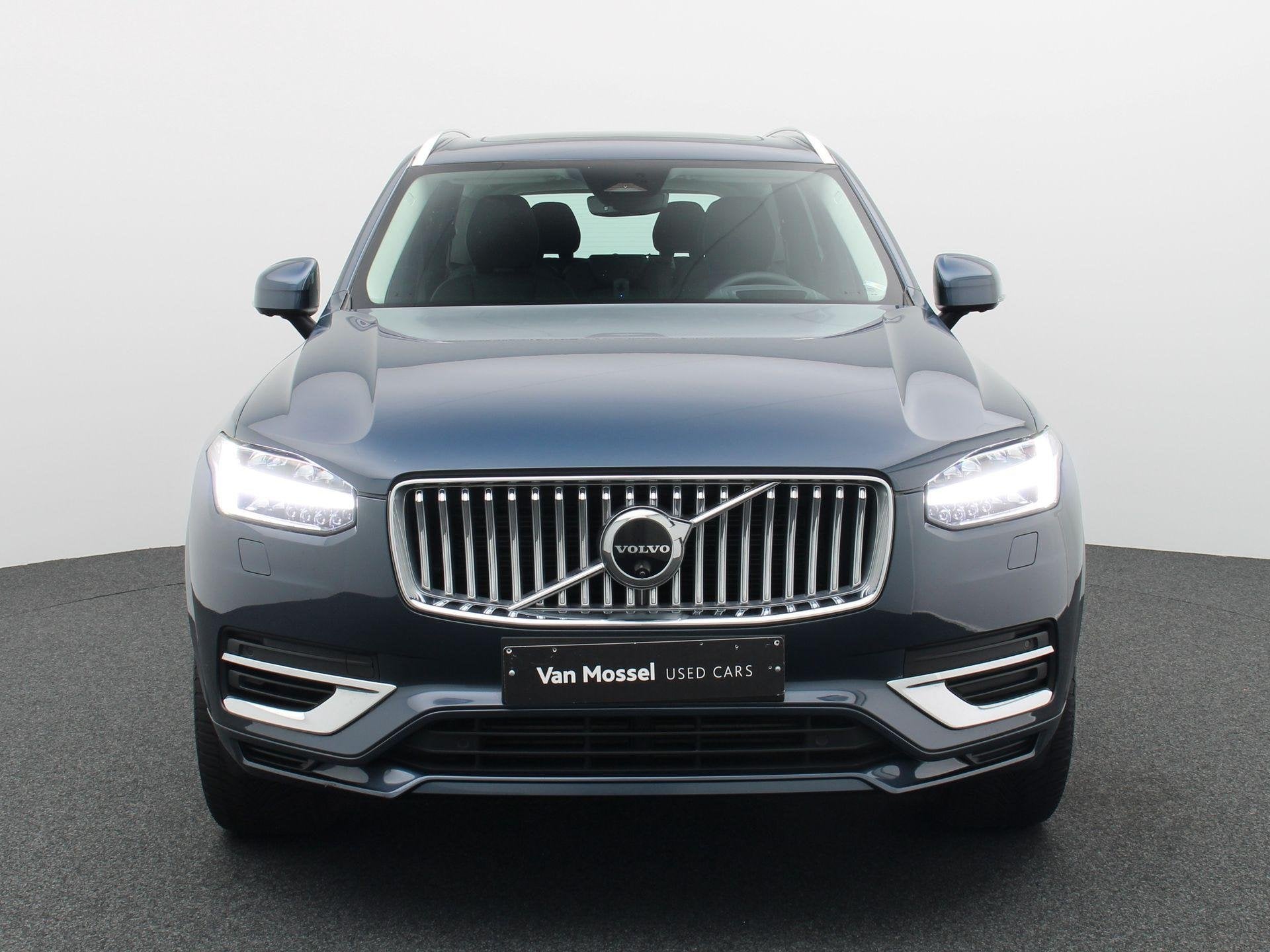 Volvo XC90 2.0 T8 4WD Ultimate Bright Aut. | SOH 100%, Auto's, Stof, Gebruikt, 4 cilinders, 1969 cc