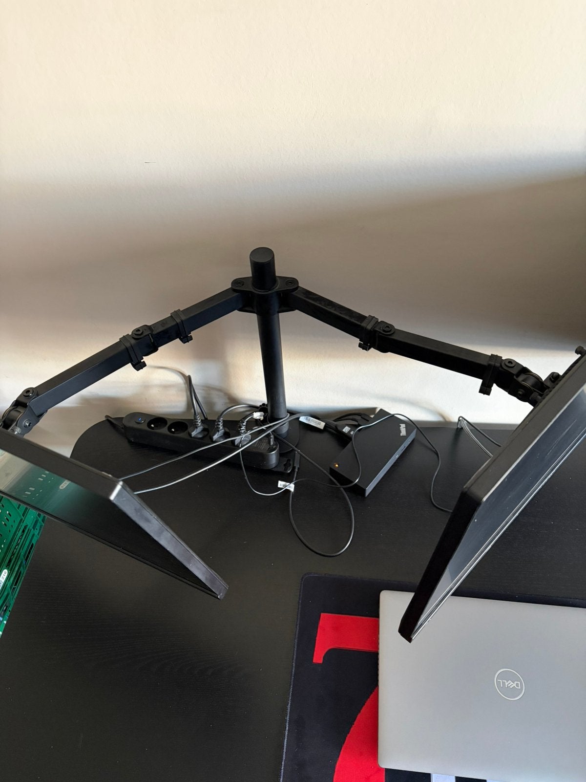 Dubbele monitorarm tot 32”, Ophalen, Zo goed als nieuw