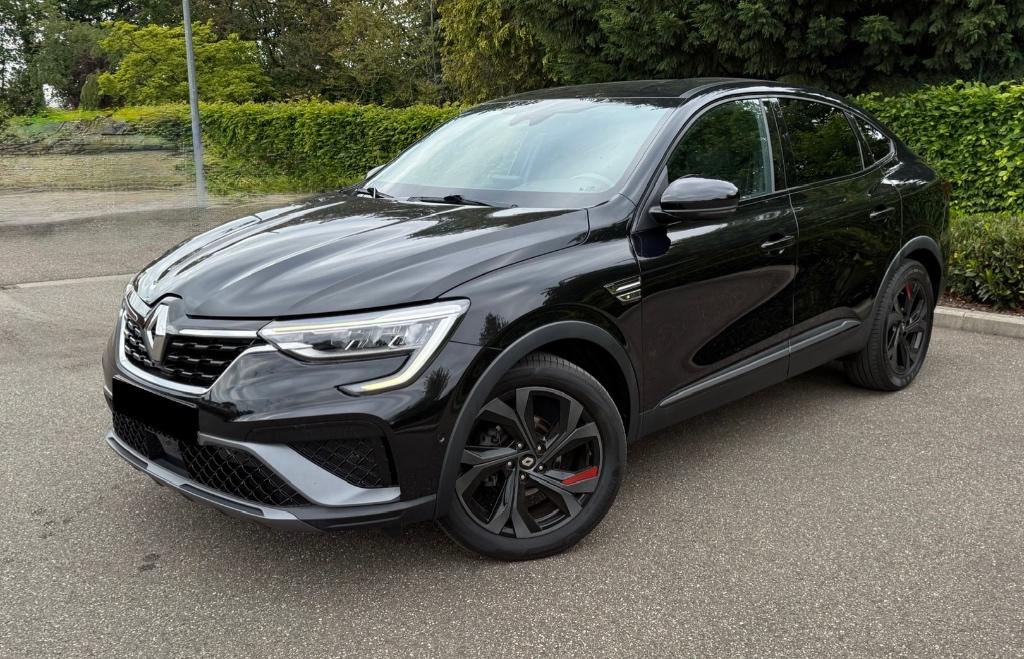 Renault Arkana RS-Line 1.3Benzine Electrio 2022, Auto's, Renault, Arkana, Zwart, Leder, 5 deurs