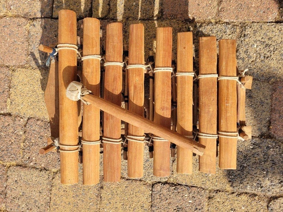 Decoratieve xylofoon, Ophalen