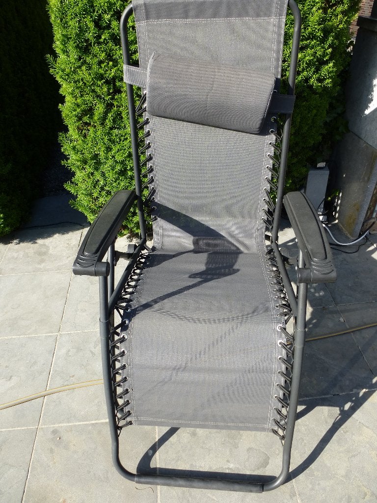 Diverse tuinstoelen, Ophalen