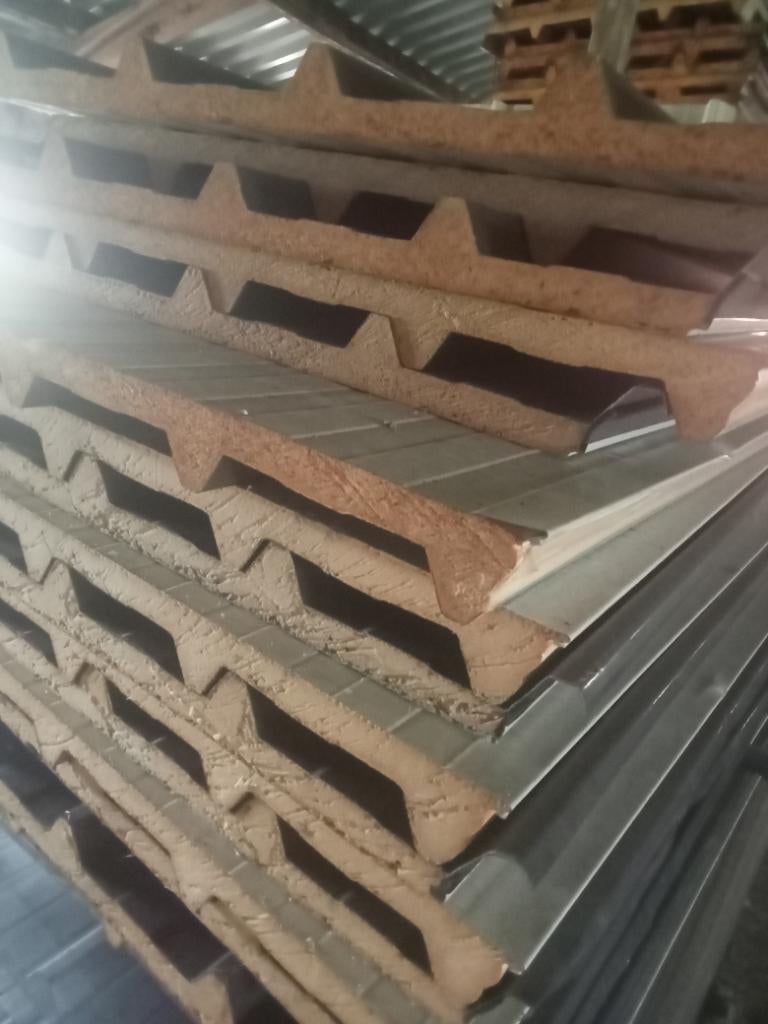 Tweede keuze bouwmaterialen, Ophalen, Zo goed als nieuw