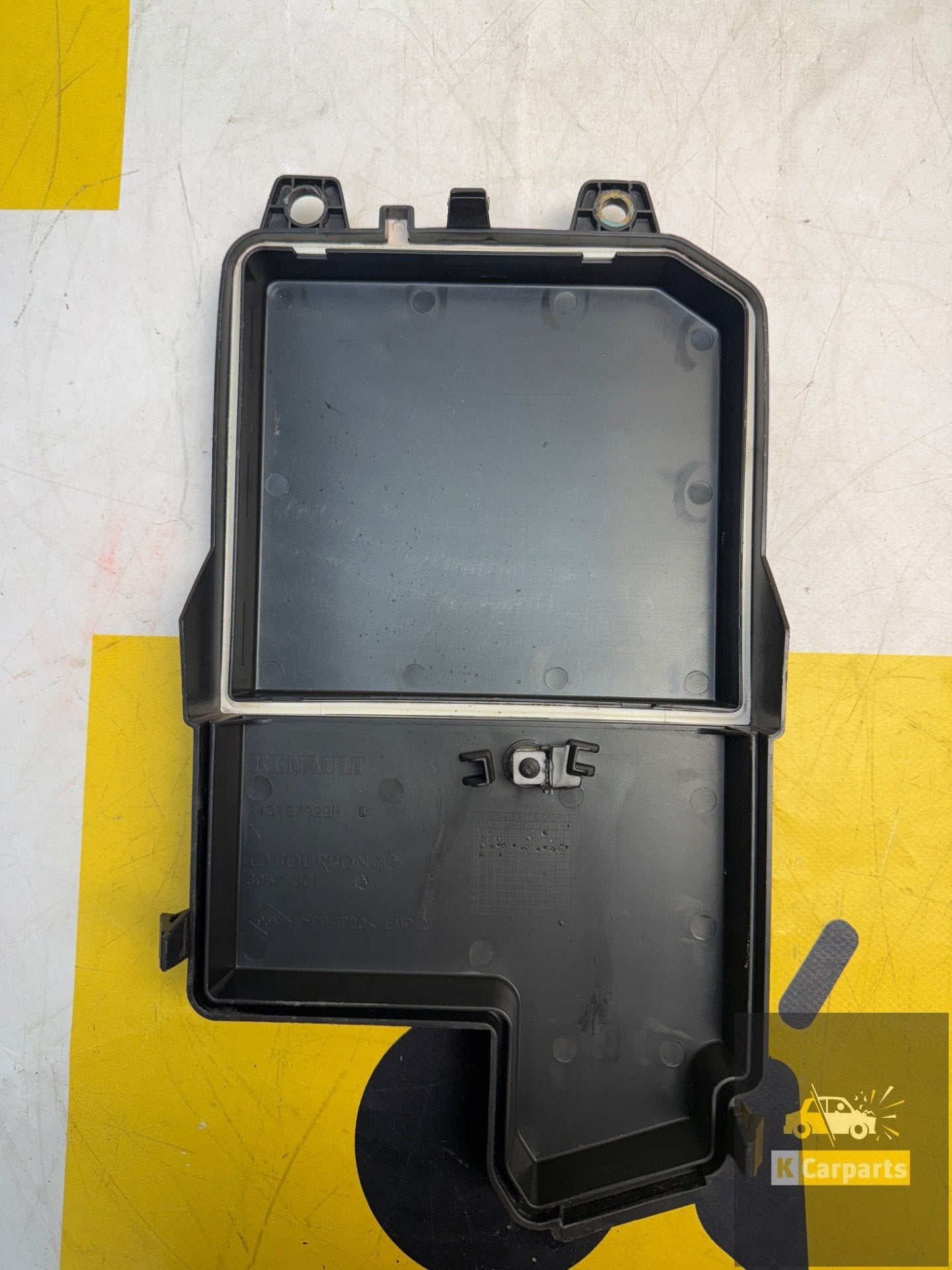 Coffret de fusibles Renault Megane IV 243127929R, Info@fabrikant.eu, Fabrikant BV, Utilisé, Renault