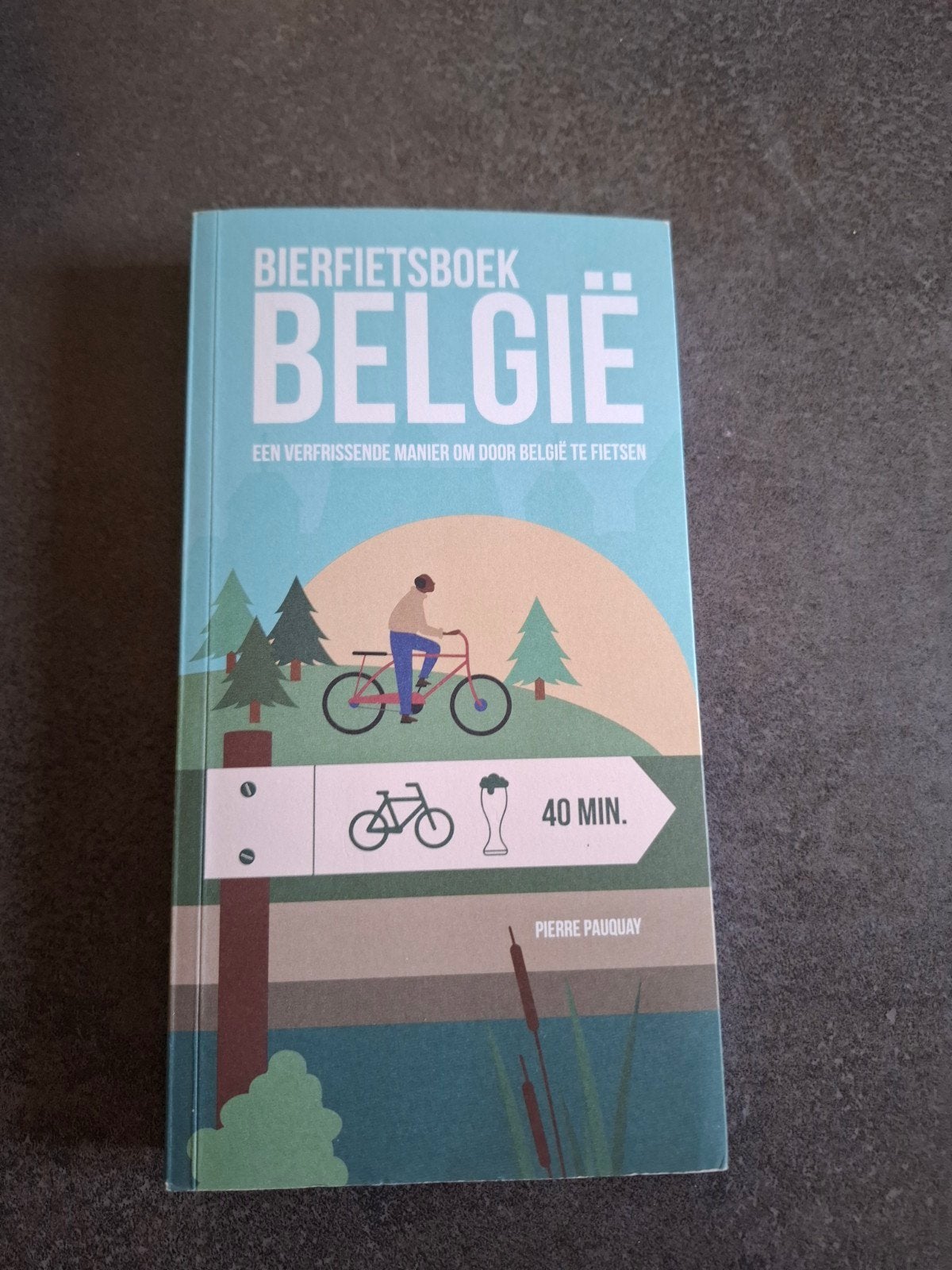 Pierre Pauquay - Bierfietsboek België, Boeken, Reisgidsen, Ophalen of Verzenden