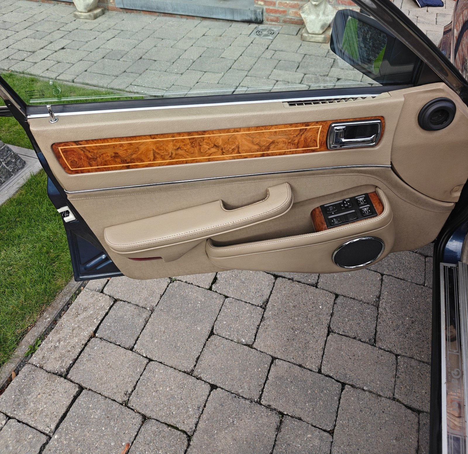 Zeer mooie Daimler XJ 40 oldtimer, Auto's, Automaat, 4 deurs, Beige, Beige