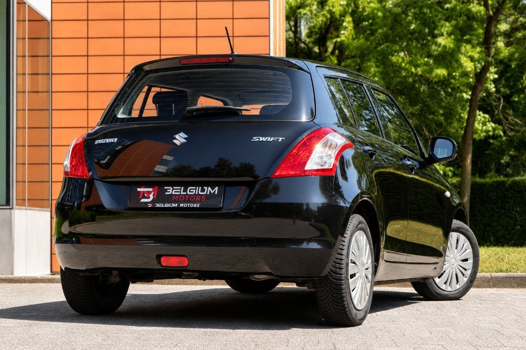 Suzuki Swift 1.2 Club - 4x4 - Clim - Heated Seats, Autos, 1242 cm³, 116 g/km, Achat, Euro 6