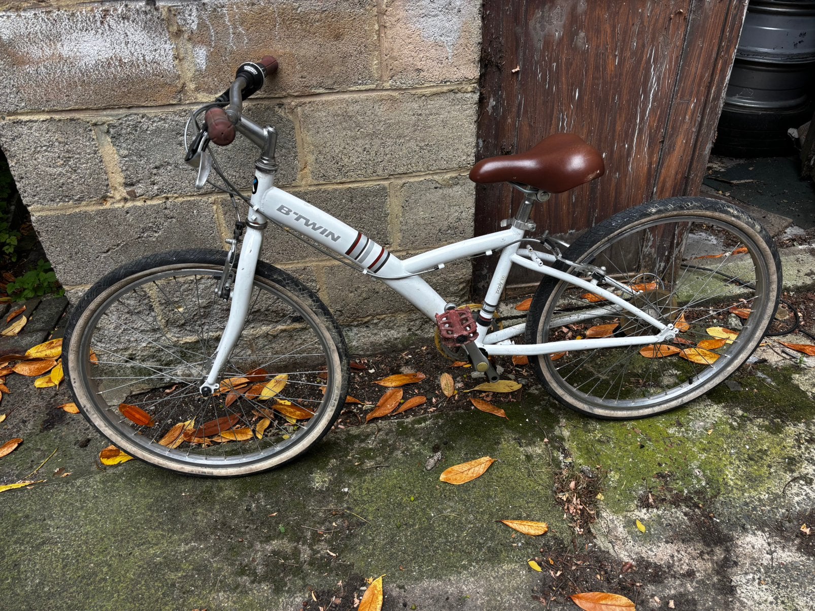 Vélo Btwin, Enlèvement ou Envoi, Comme neuf